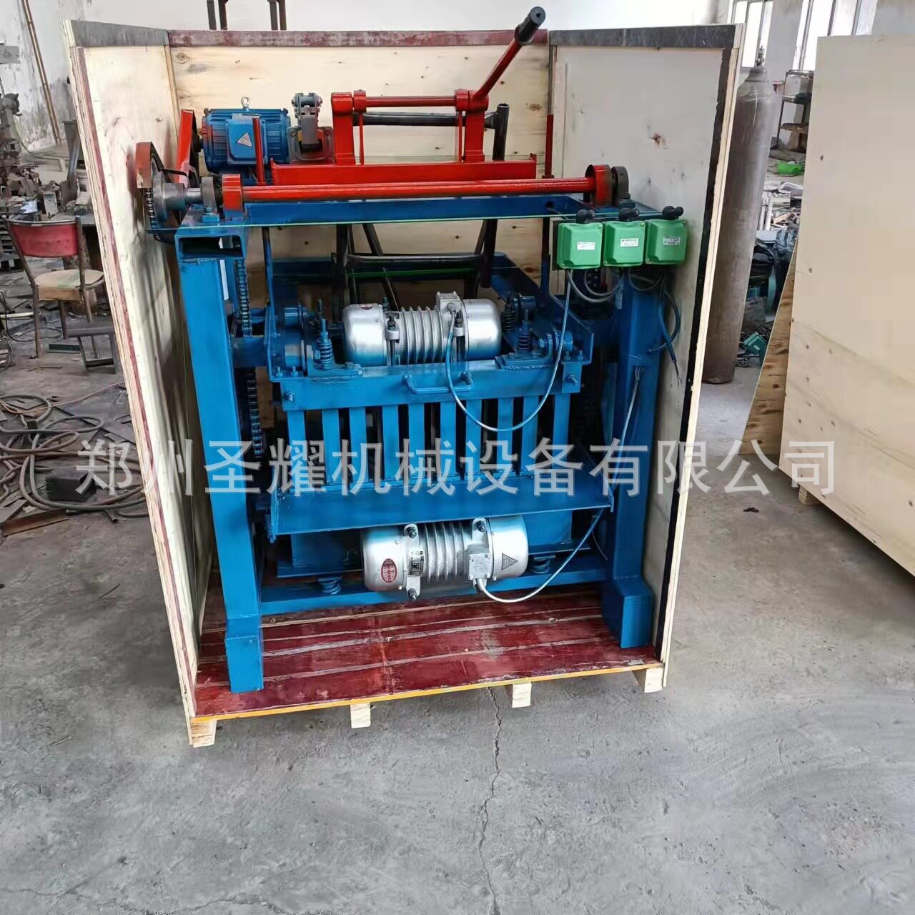 乌鲁木齐水泥制砖机免烧砖机半自动空芯砌块制砖机小型水泥垫块机