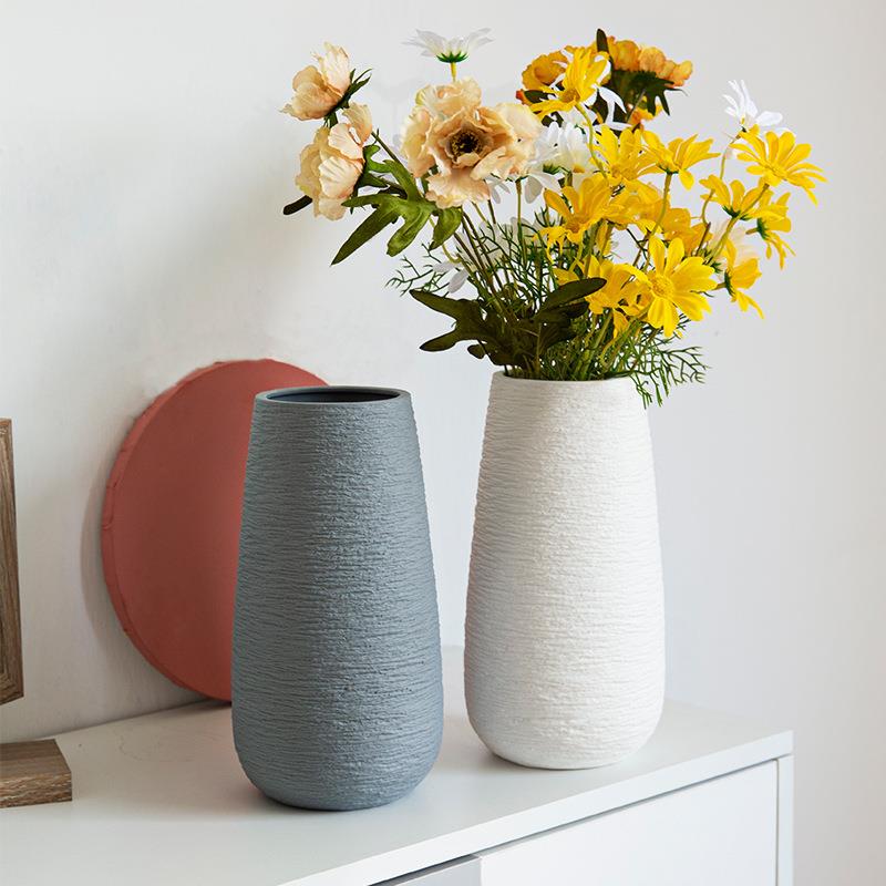 工艺品素烧台面白瓷装饰办公创意花瓶摆件水培陶瓷花插简约