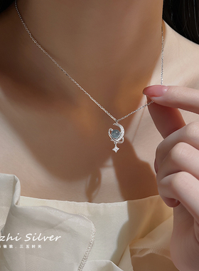 银饰项链女款2025新款轻奢小众星月吊坠锁骨链生日礼物高级感配饰