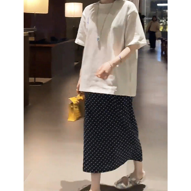 速发波点开叉半身裙女2026夏季新款小个子垂感高腰遮胯俏皮中长裙