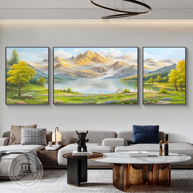 日照金山客厅沙发背景墙装饰画2026新款聚宝盆山水画三联高级挂画