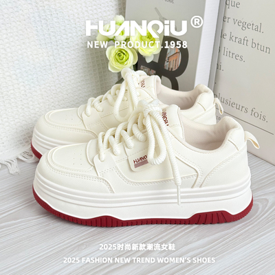 环球厚底增高百搭休闲女鞋2025冬季新款时尚爆款小白鞋校园板鞋女
