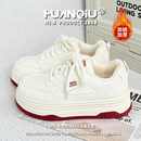 环球加绒女鞋2025松糕软底红色小白鞋百搭加厚保暖休闲增高板鞋女