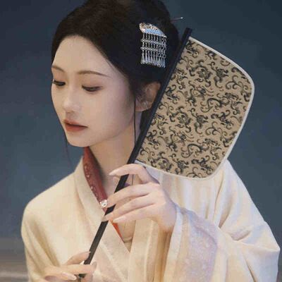 新款扇子古典女腰扇夏天便携汉服团扇专用舞蹈扇中国风影视剧刀扇