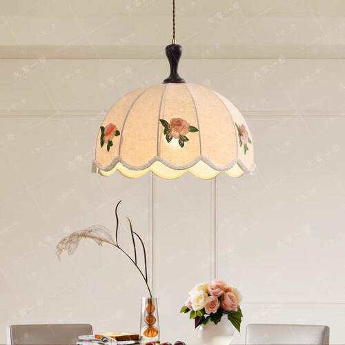 法式中古侘寂风布艺吊灯餐厅吧台卧室书房创意个性刺绣花瓣灯具