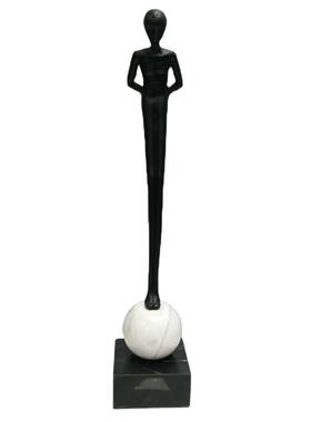 现代样板房创意金属人物大雕塑摆件新中式别墅酒店家居软装饰品