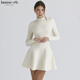 CB简约舒适奶油色美利奴羊毛伞式 House 迷你连衣裙Bonnie