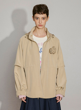 希凯驰25秋外套女杏色立体花朵连帽可拆袖31627Q1A1001
