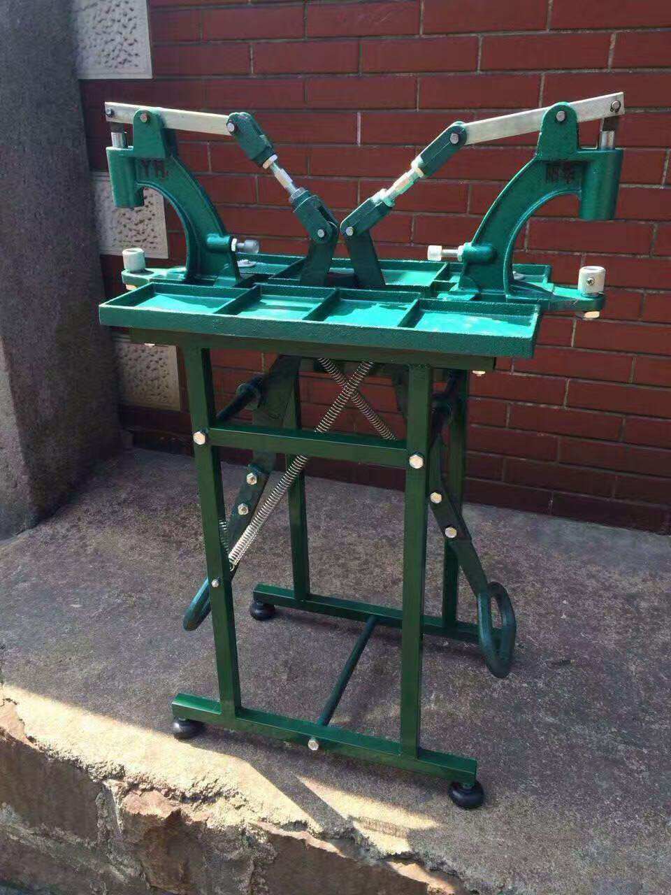 极速四合扣铆钉鸡眼气眼工具阳华双人脚踩机器脚踏机打扣机手动钮