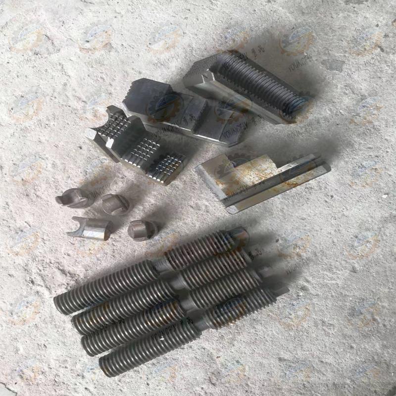 天水星火CWA6185 CWA61100车床卡盘卡爪 丝杆 卡柱