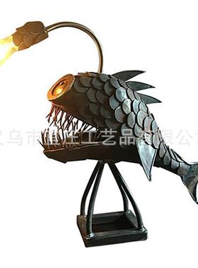 热销复古鱼灯钓鱼爱好者琵琶落地式金属摆件新品铁艺合金