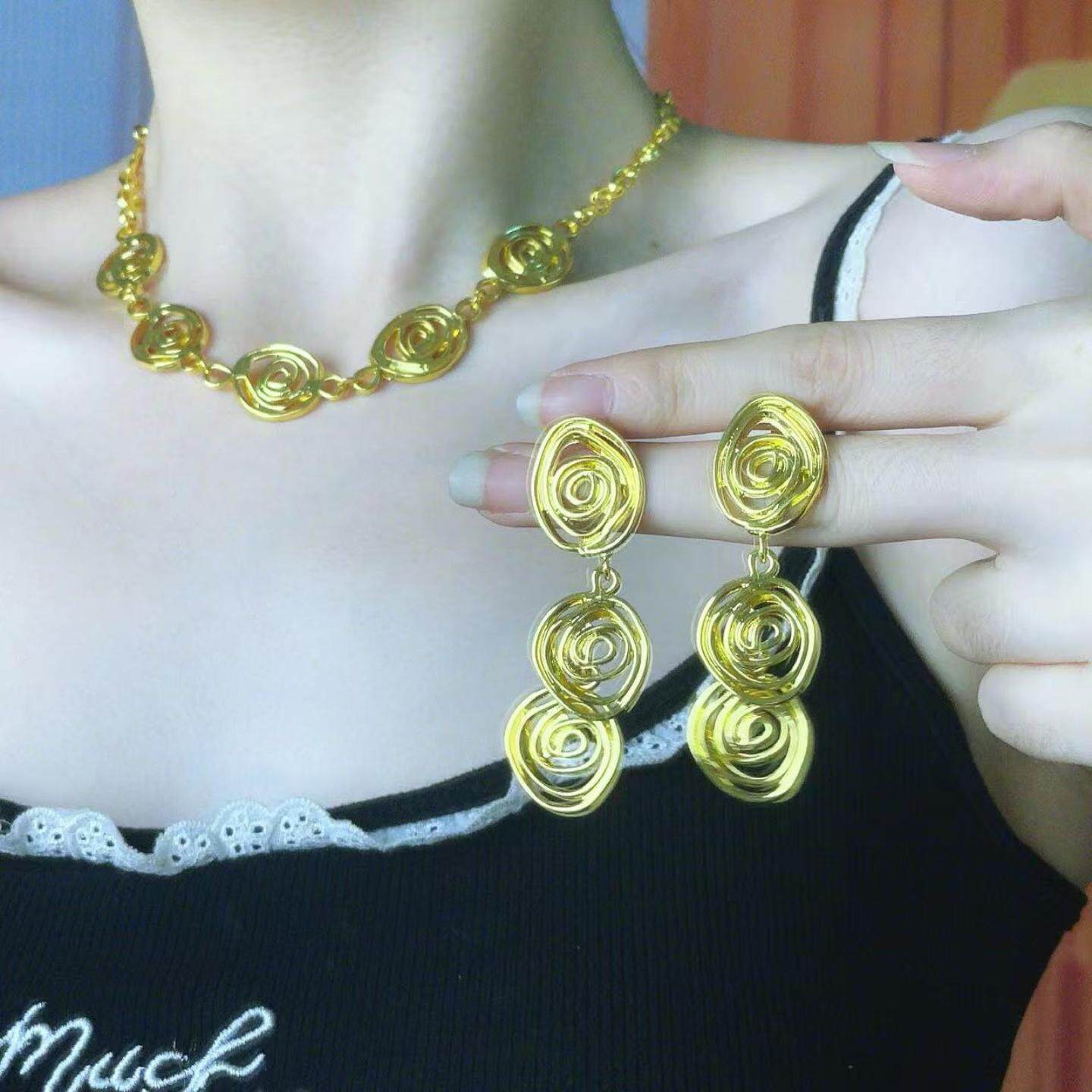 中古复古vintage金色镂空花朵项链耳环轻奢简约百搭冷淡风饰品女