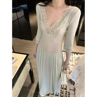 吴太甜莱赛尔蕾丝花边拼接中袖连衣裙女收腰显瘦亲肤透气百褶长裙