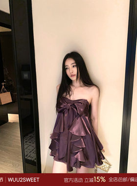 吴太甜蝴蝶结飘带缎面抹胸裙