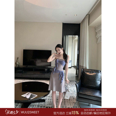 吴太甜不对称扭结飘带抹胸连衣裙
