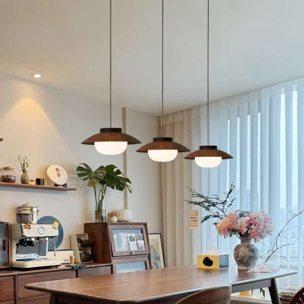北欧胡桃木家用餐厅吊灯三头高级感简约饭厅吧台奶油中古风餐桌灯
