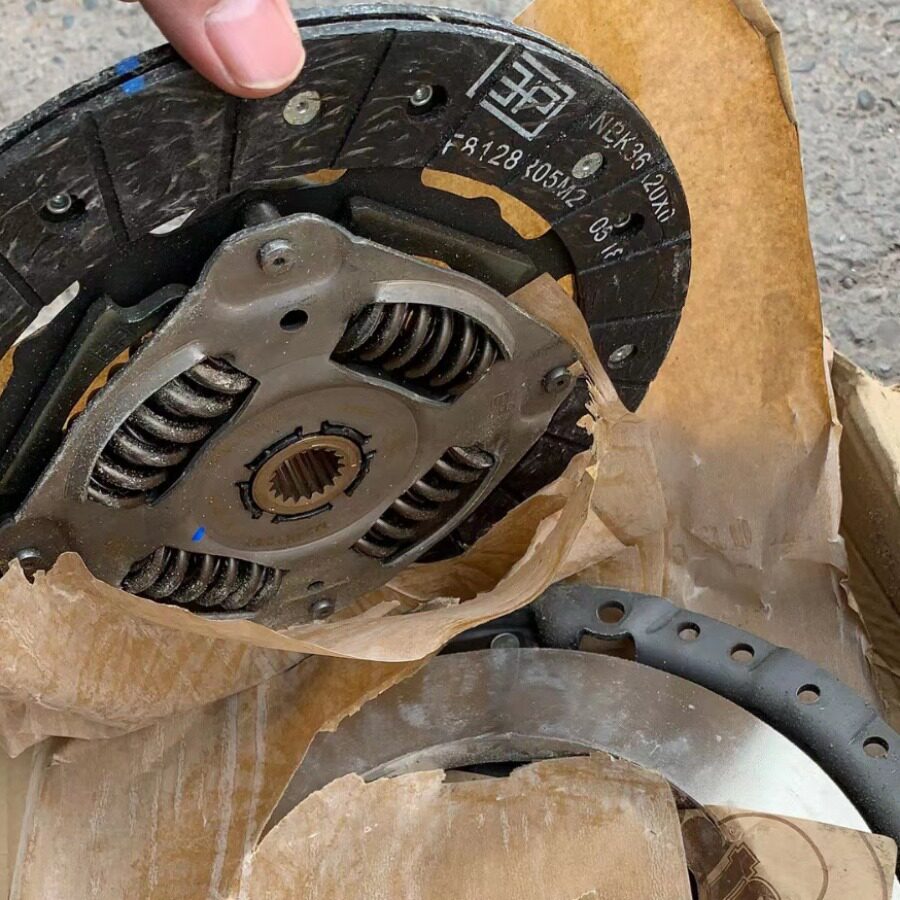 离合器压板 片 从动盘 clutch disc MK4 H6BG-7563-AA 2018-2020