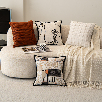 2025新款现代简约风抱枕靠枕中古风棕色客厅沙发靠垫套腰枕头