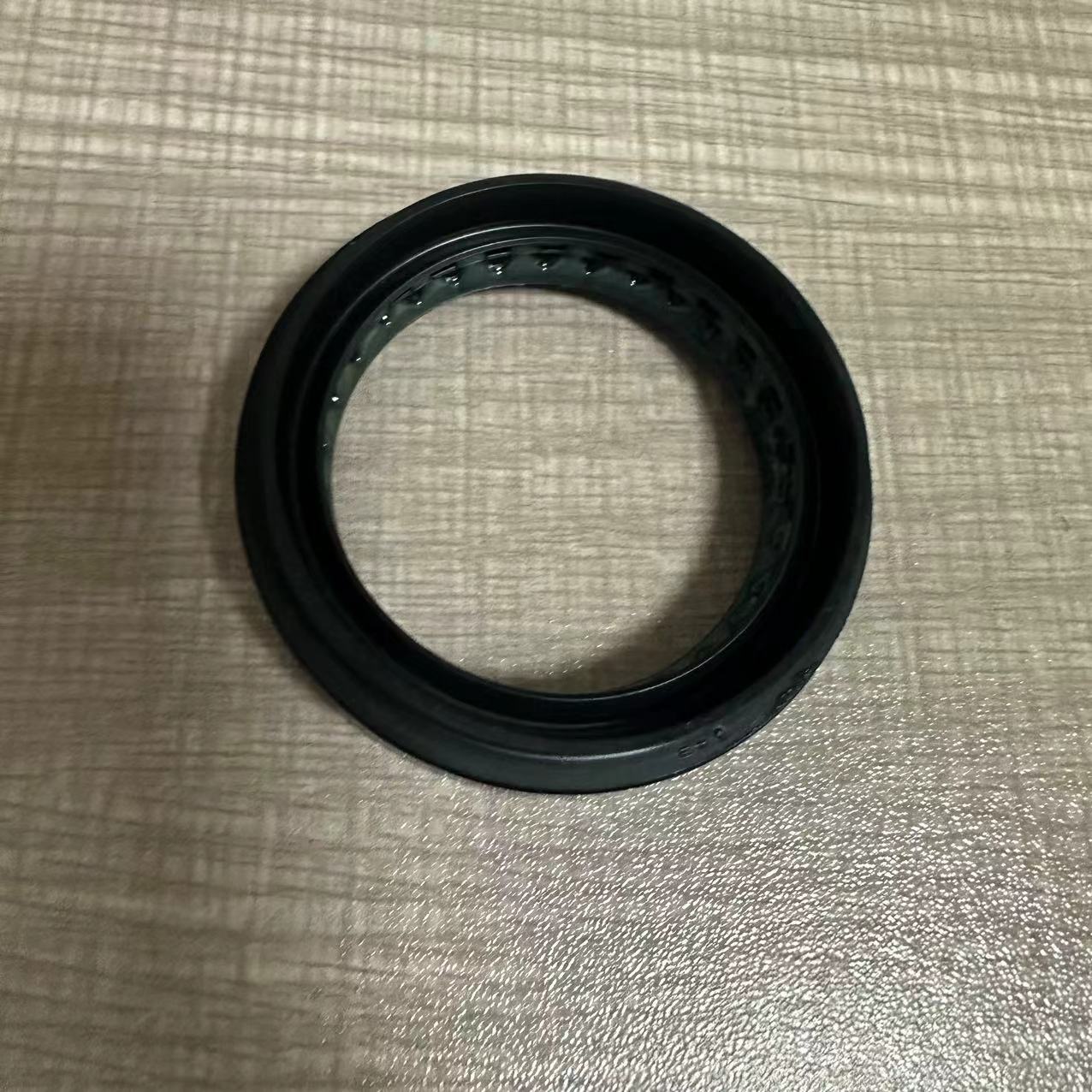 汽车部件LAND CRUISER的前桥轴油封90311-45034