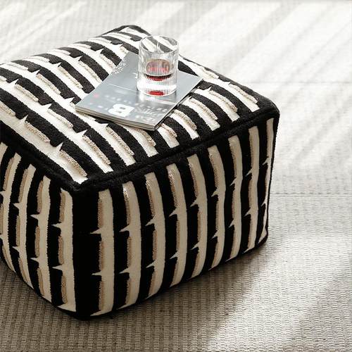 MILA米拉中古黑色立体浮雕绣客厅坐墩脚凳懒人沙发蒲团坐垫墩子