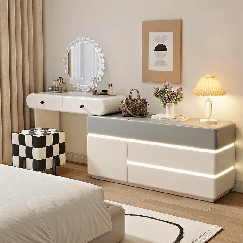 奶油风2025新款梳妆台卧室收纳斗柜一体轻奢现代简约实木化妆桌