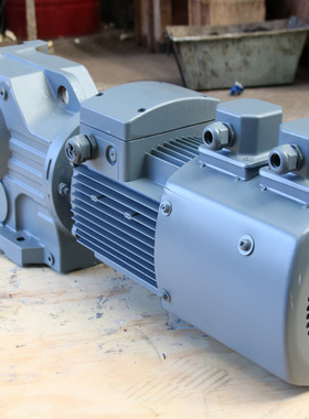 齿轮减速器选型 GKA107-81.46-5.5KW减速机 一台也是