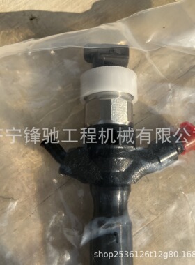 喷油器23670-09380 汽车发动机喷油器总成1KD 2KD