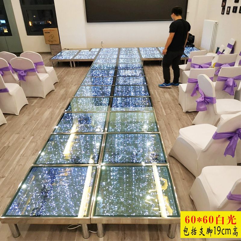 2026婚庆舞台灯丝t台发光玻璃走秀水晶梯台婚礼堂圆形台钢化玻璃