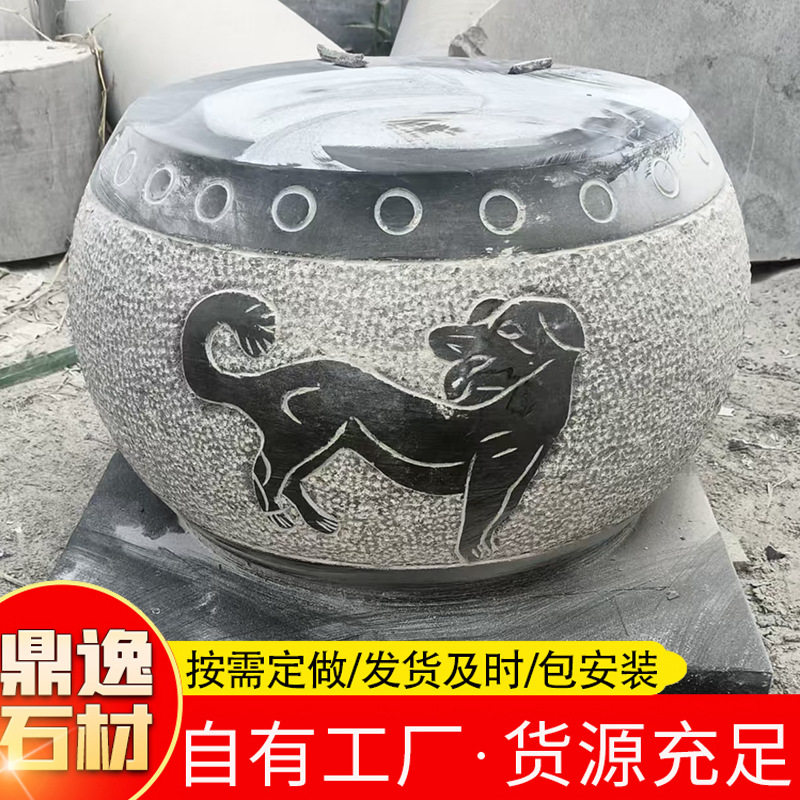 青石仿古雕花柱墩底座