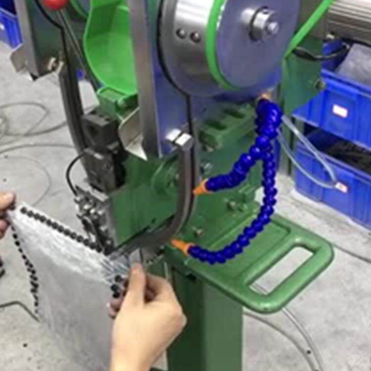全自动打扣机拉杆箱铆接机行李箱铆钉机拉杆手把自动铆合机
