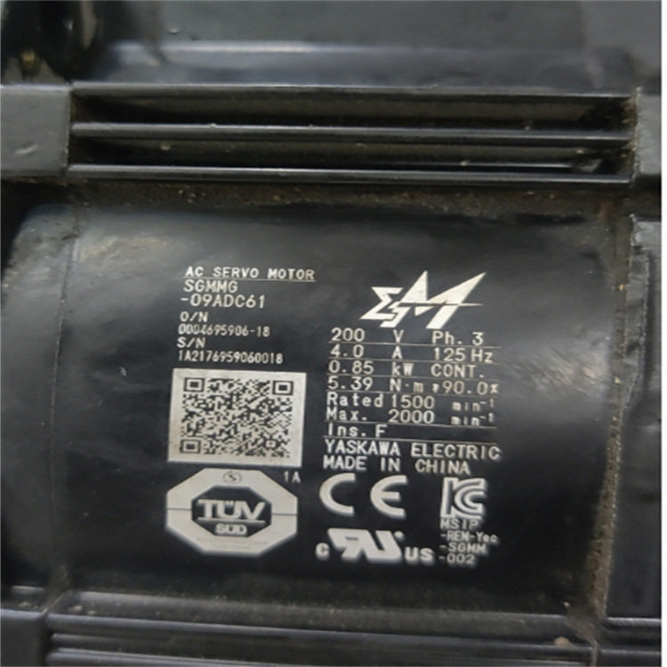 SGM7G-30A7C61电机SGMGV-09ADC61 SGM7G-20A7C6C SGMSV-30DDA6F