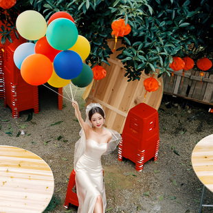 速发晨照新娘气球拍袍道具领证结婚礼订婚背拍布置方摆景摄氛围感
