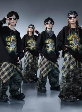 少儿街舞演出服男童嘻哈宽松hiphop长袖卫衣迷彩工装裤套装秋季酷
