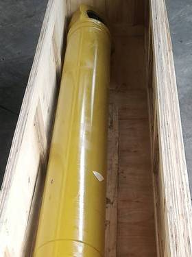 D65EX-16推土机铲斜油缸707-E4-00020工程机械配件