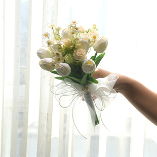 047户外婚礼仿真郁金香玫瑰跨境西式 森系手持花束订婚新娘手捧花