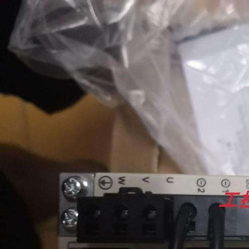 SGDV-R90A11B002000/SGDV-1R6A11B002000安川驱动现货