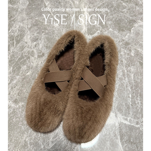 咖啡色交叉带保暖毛毛鞋女冬季外穿加绒棉鞋一脚蹬法式毛茸茸单鞋