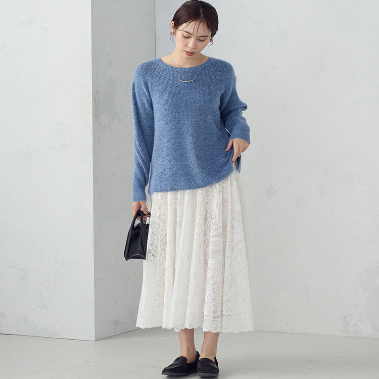 曼偲奴2025SS原创女装奶油色毛绒开衫搭配蕾丝长裙温柔通勤穿搭