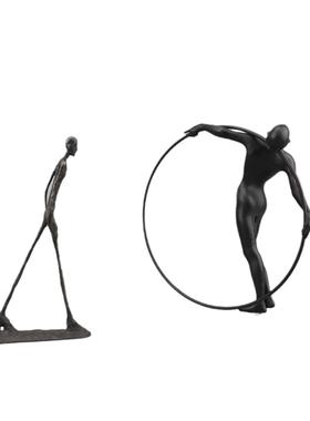 现电代简约铸铁人物0840创意摆件客厅板卧室玄关视书房样房柜家居