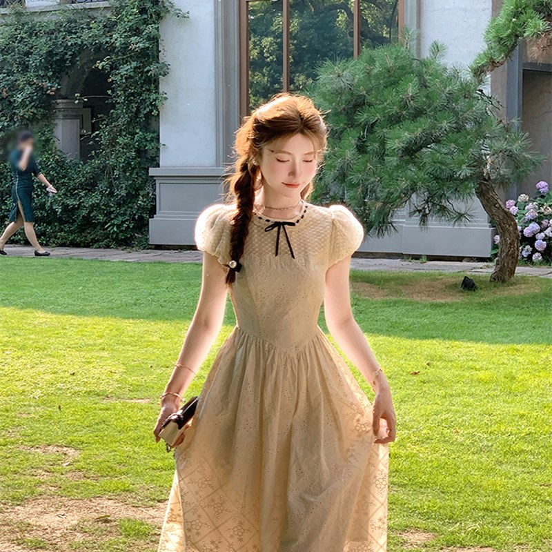 现货速发迟伞伞 Cfit 长款来啦!偷心小执事 刺绣蝴蝶结连衣裙