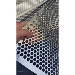 镀锌网洞洞板镀锌冲孔网不锈钢冲孔网筛网广告打孔板过滤网圆孔网