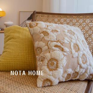 北欧田园刺绣抱枕黄色枕套客厅沙发靠垫床上睡觉枕套方形车用靠枕