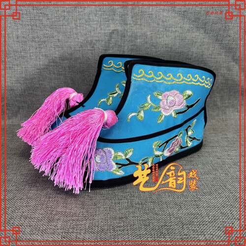 戏曲彩快戏剧京剧武旦女薄底女打靴武旦靴战靴绣花轮胎底女快靴