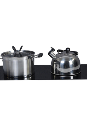 现代样板房间厨房饰品摆件橱柜砧板软装饰不锈钢锅具煎锅汤锅组合