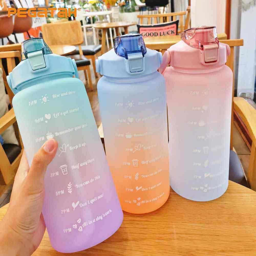 2L Large Capacity Water Bottle Straw Cup Gradient Color Plas