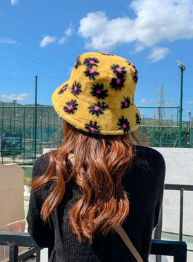 Japanes New Winter Daisy Faux Fur Bucket Hat For Women Thick
