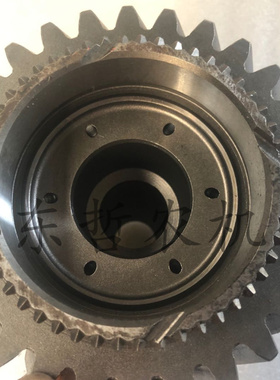 福田雷沃欧豹TF变速箱下28上26TF1004.372A-01原厂梭式换挡中间轴