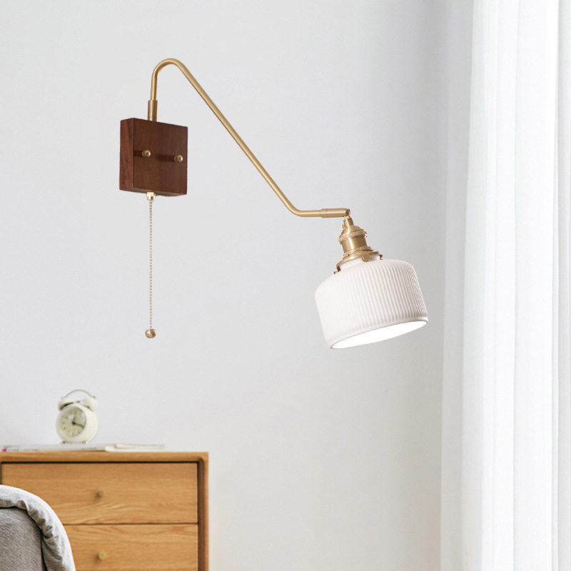 日式胡桃木壁灯网红ins风卧室床头客厅书桌复古法式全铜摇臂墙灯