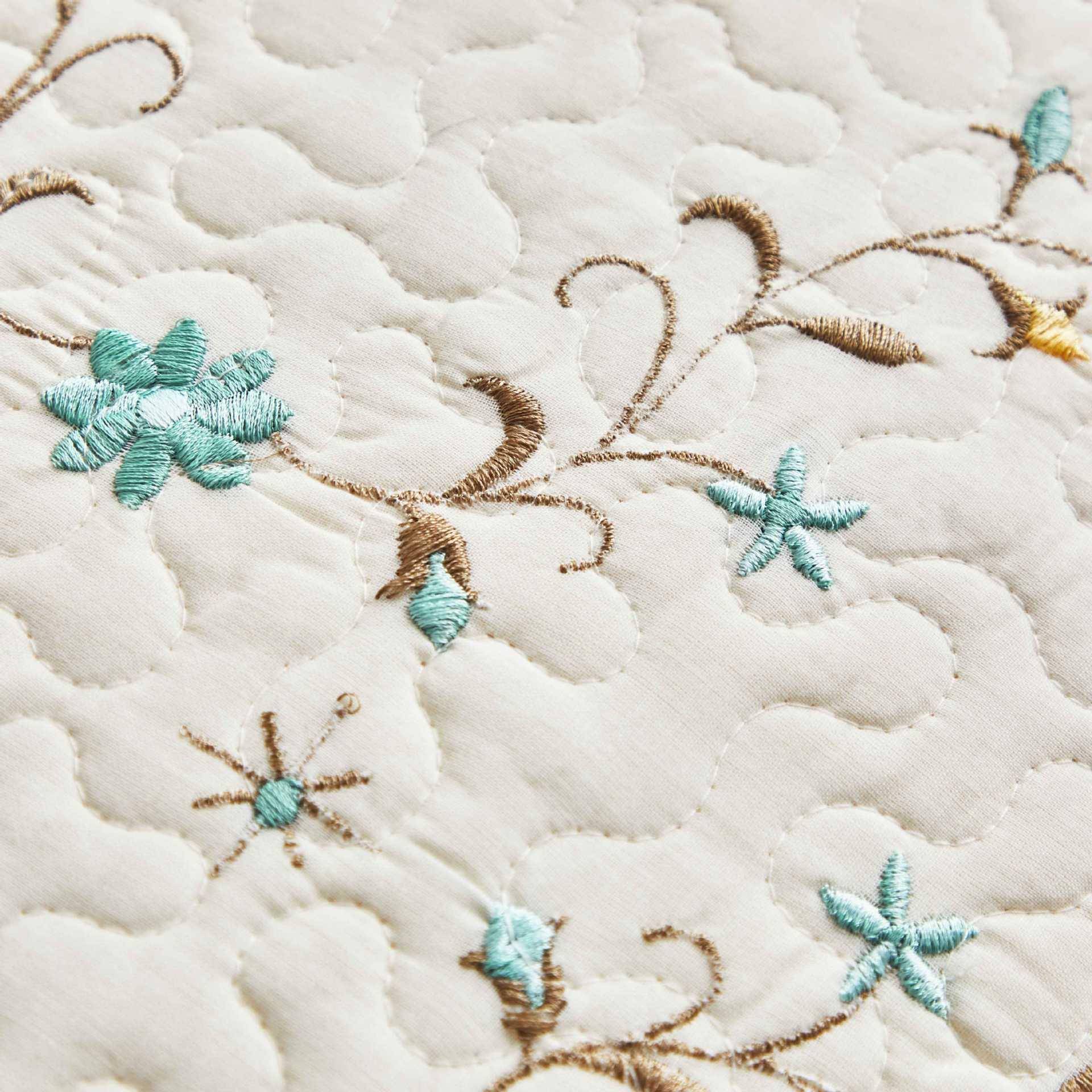 纯棉绣花床罩衍缝床件盖全QLW棉单三欧式夹棉床秋冬新款防套滑床