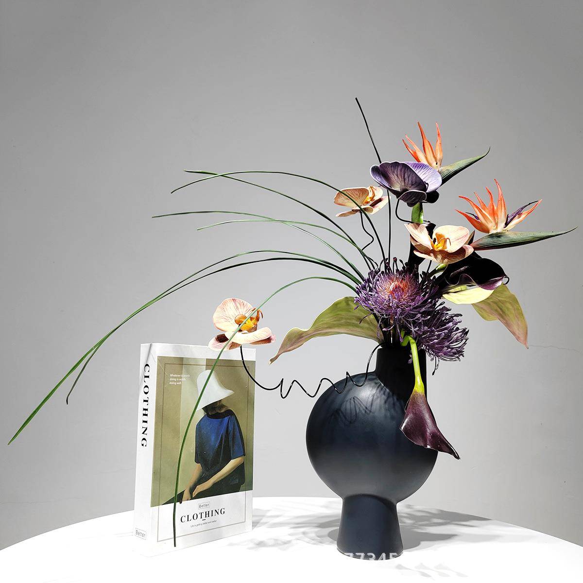 样板房现代陶瓷花器电视柜装饰假花客厅洽谈桌面仿真花艺摆件花卉